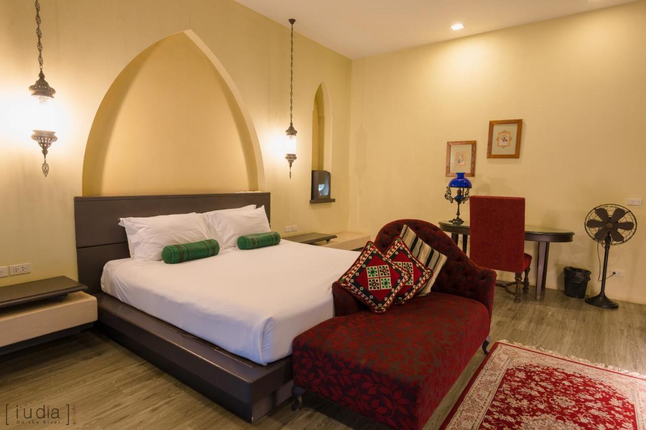 Iudia Hotel Phra Nakhon Si Ayutthaya Exteriör bild